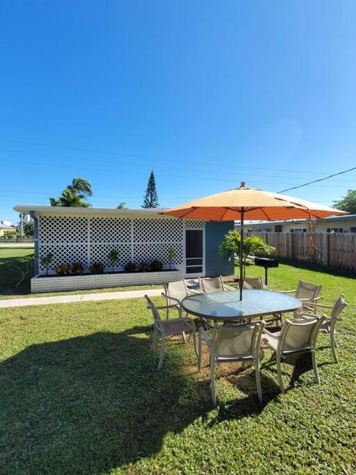 Uptown Cottage - Walk To The Beach And Restaurants Cocoa Beach Exteriér fotografie